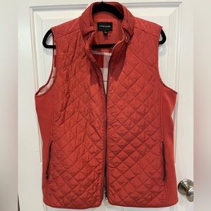 Like new 41 Hawthorn quilted vest size XL